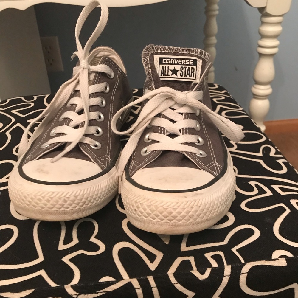 Gray Converse Low Top Sneaker